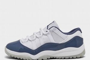 Finish Line's Jordan 11 Low: Style & Scarcity Revealed! | Best Final Touch: Elevate Your Projects with Professional Finishing